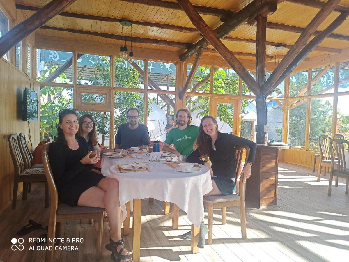 Happy Nomads Yurts & Hostel Karakol Bagian luar foto