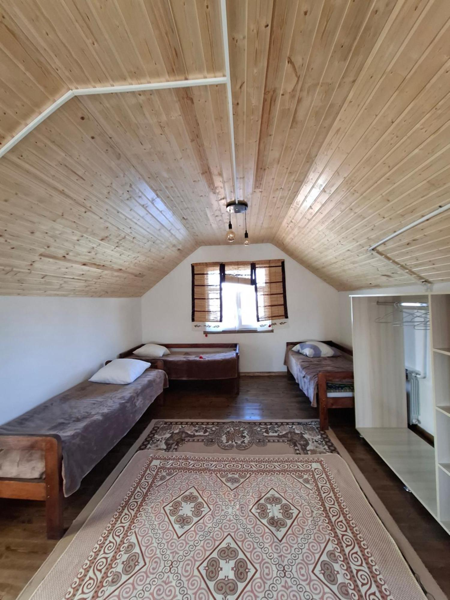 Happy Nomads Yurts & Hostel Karakol Bagian luar foto