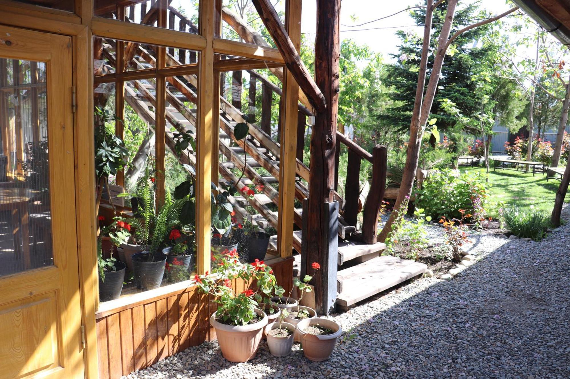 Happy Nomads Yurts & Hostel Karakol Bagian luar foto